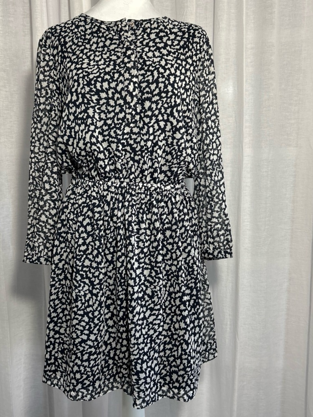 Club Monaco Black and White Printed Long-Sleeve Dress